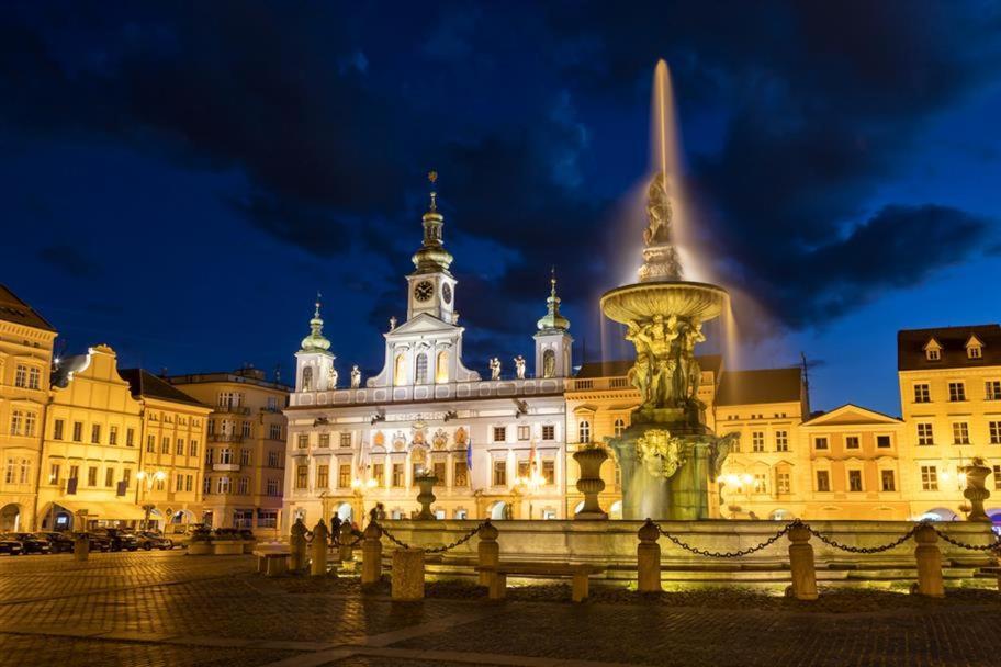 Cb Rooms/Bed&Soup Ceske Budejovice Exterior photo