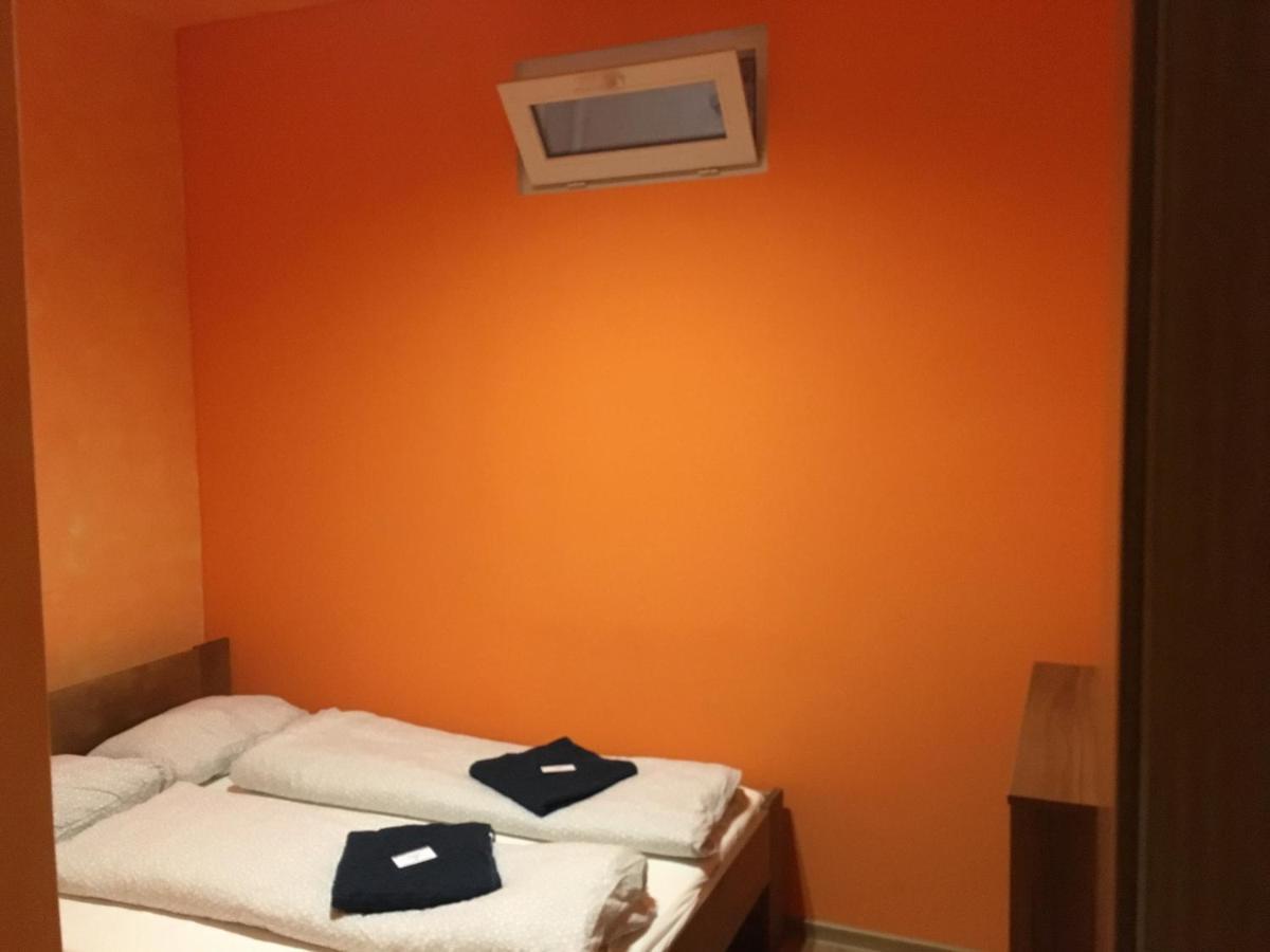 Cb Rooms/Bed&Soup Ceske Budejovice Exterior photo